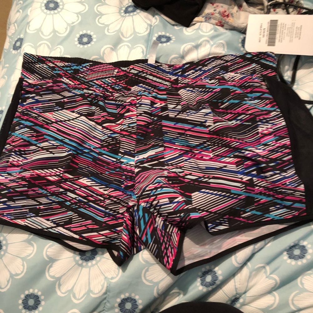 Fabletics Fallon Short